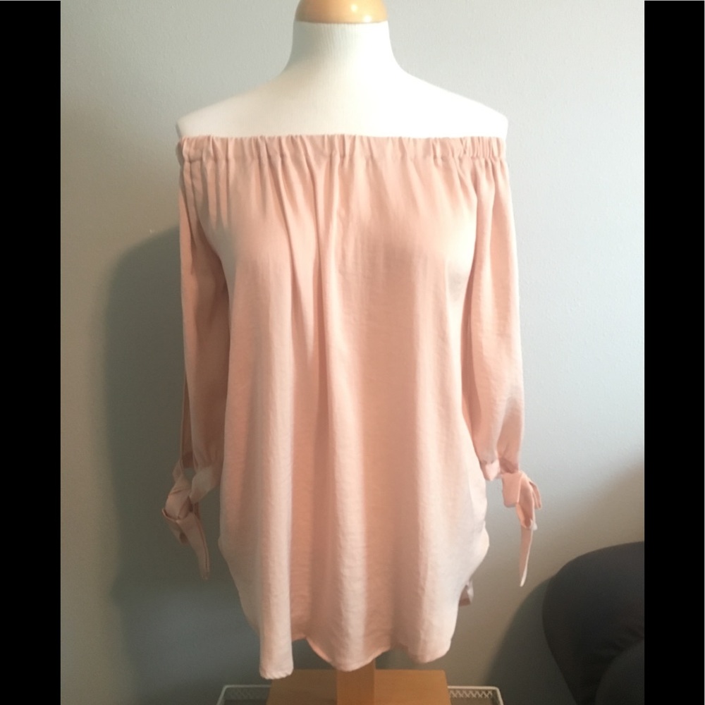 Off the shoulder top Staccato Small
